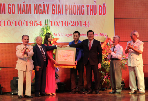 ប្រធានរដ្ឋជួបប្រាស្រ័យជាមួយបណ្ដាអតីតទណ្ឌិតបដិវត្តន៍